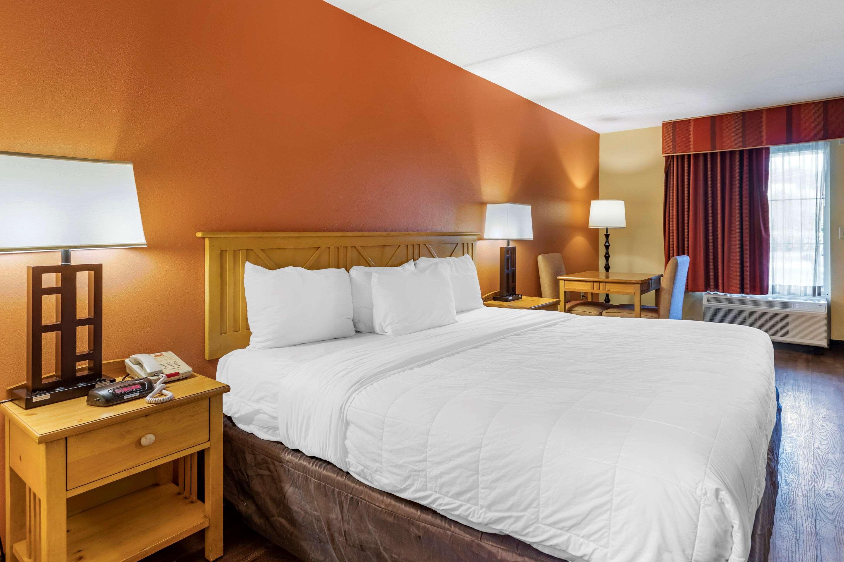 Econo Lodge Pigeon Forge Riverside Exterior foto